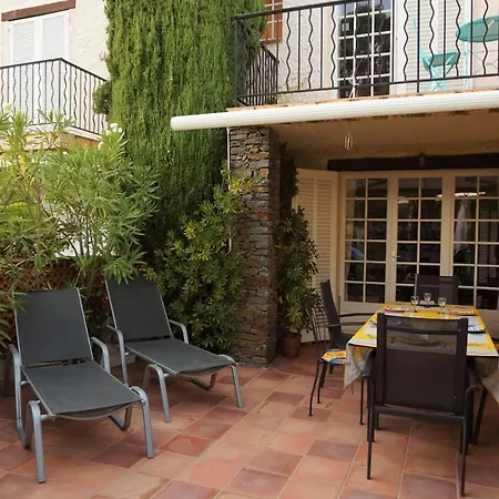 Semesterbostad Maison Les Lauriers Roses Vue Sur Le Maquis De Porquerolles *