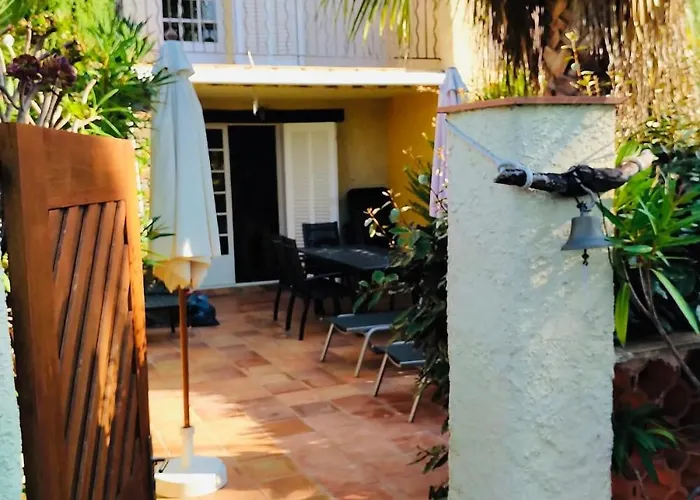 Maison Les Lauriers Roses Vue Sur Le Maquis De Porquerolles