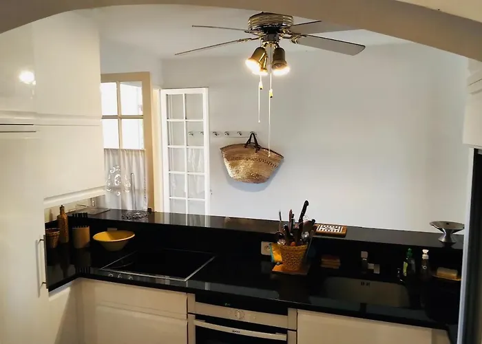 Semesterbostad Maison Les Lauriers Roses Vue Sur Le Maquis De Porquerolles