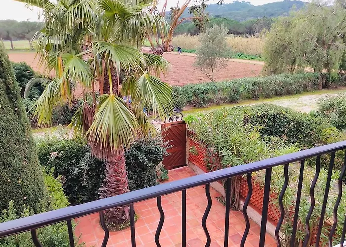 Maison Les Lauriers Roses Vue Sur Le Maquis De Porquerolles Semesterbostad *