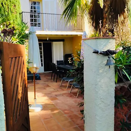 Maison Les Lauriers Roses Vue Sur Le Maquis De Porquerolles